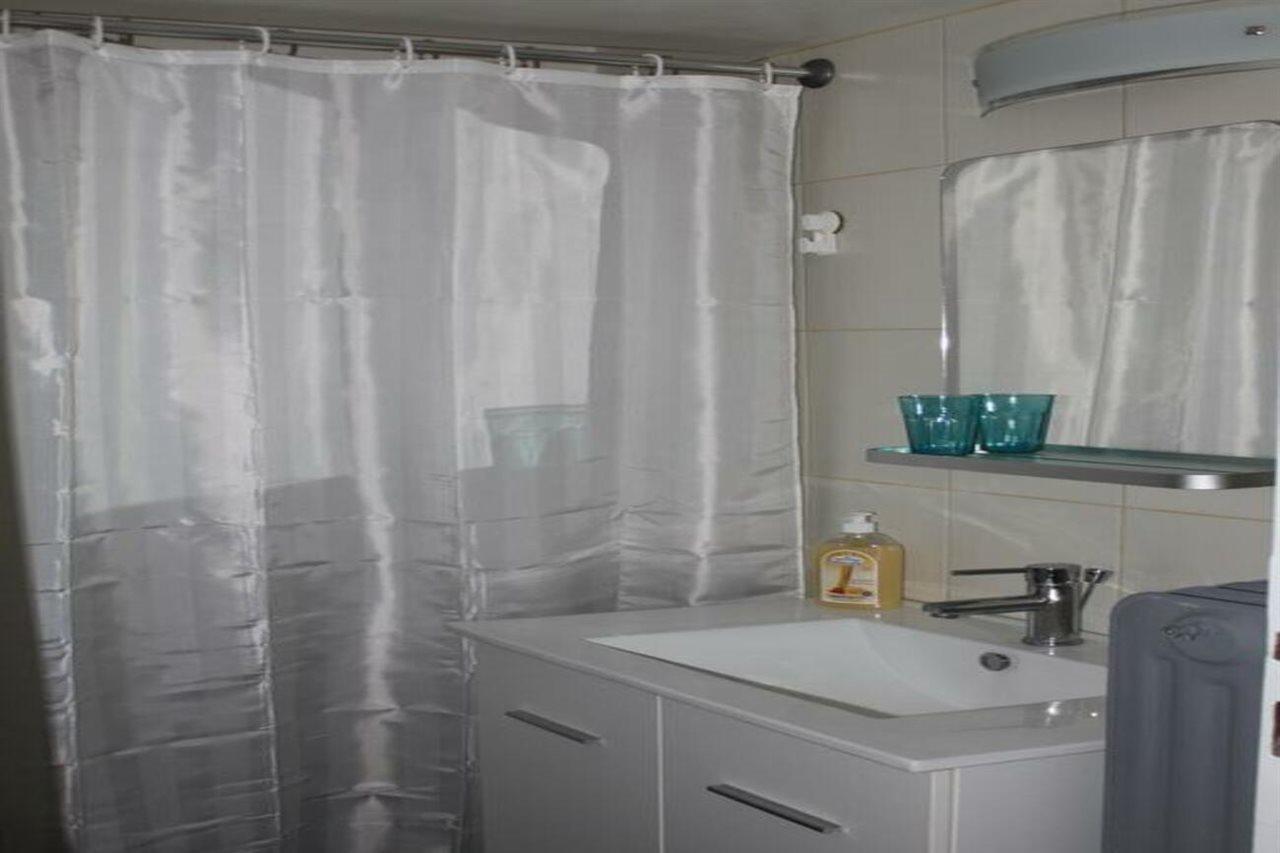 Cheery Apartment In The Center Of Aten Exteriör bild