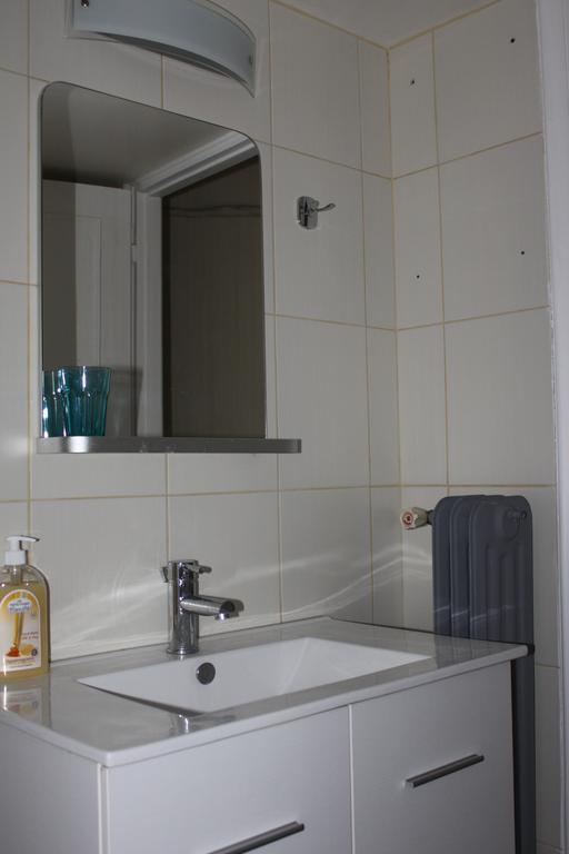 Cheery Apartment In The Center Of Aten Exteriör bild